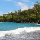 https://pixabay.com/static/uploads/photo/2013/03/08/23/04/black-sand-91666_960_720.jpg