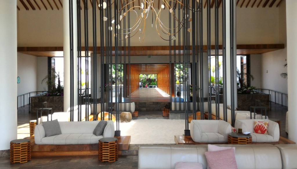 Andaz Maui lobby